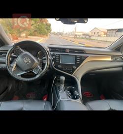 تۆیۆتا کامری